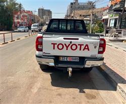 تويوتا هايلوكس